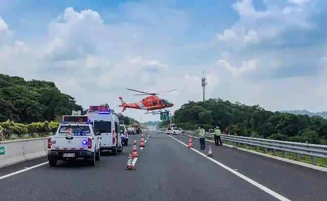 马关高速公路汽车救援案例